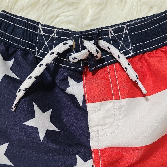 OSHKOSH 4th of July Patriotic Stars and Stripes Swim Shorts - 12M - Picture 2 of 7